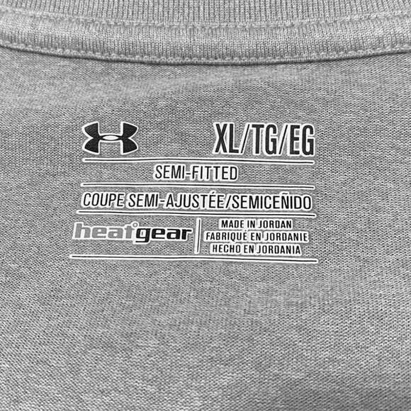 Under Armour Semi-Fitted Heat Gear V-Neck Shirt - Women's XL - Picture 5 of 6